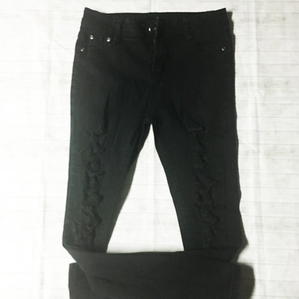 Classic Black Ripped Skinny Jeans